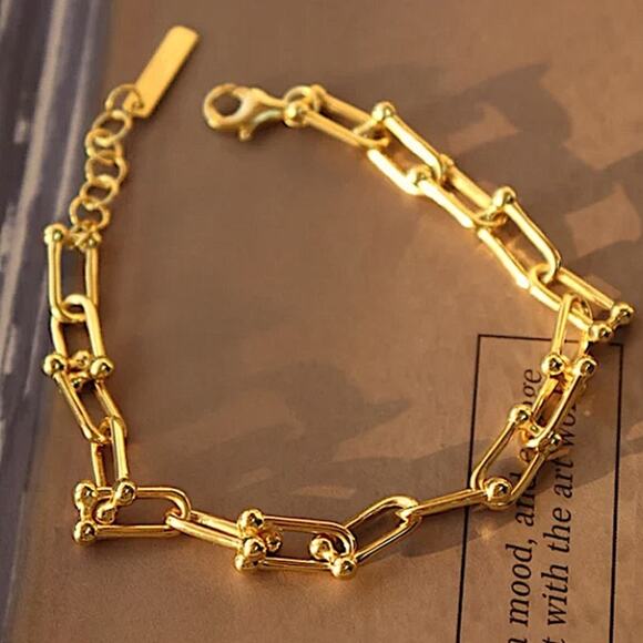 U Link Gold Plated Minimalist Bracelet - Picture 1 of 10